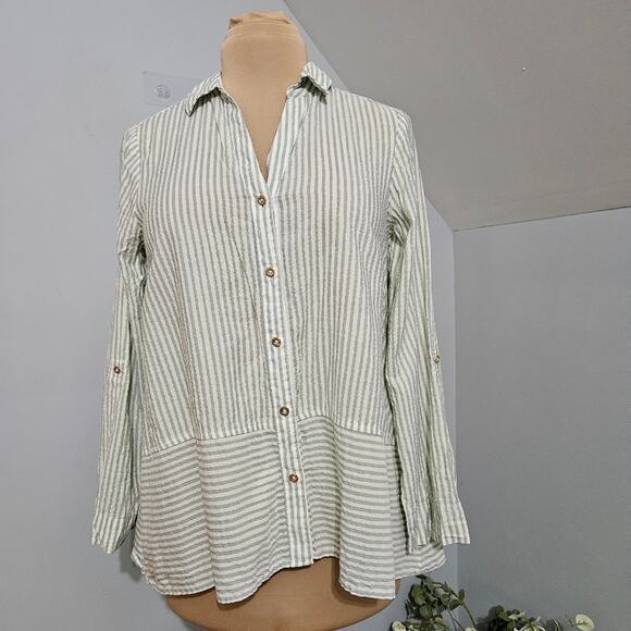 Jones New York Signature Top Green White Gold Metallic Striped Button Front S - Picture 9 of 12